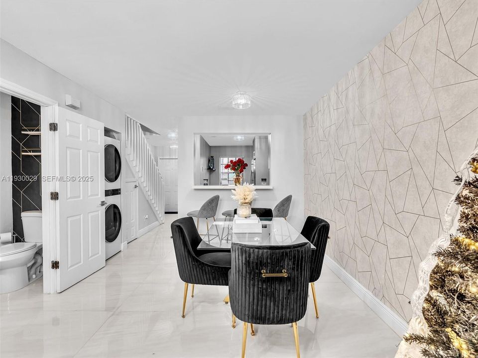 出租: $2,650 (2 贝兹, 2 浴室, 1224 平方英尺)