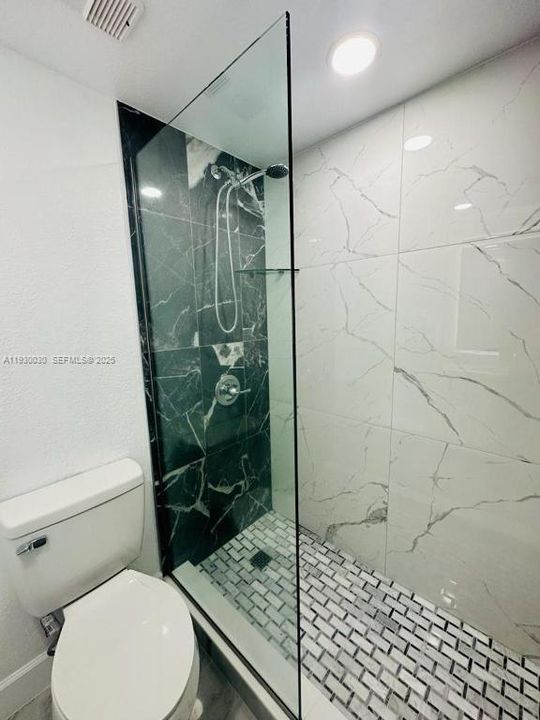 En Venta: $265,000 (2 camas, 2 baños, 0 Pies cuadrados)