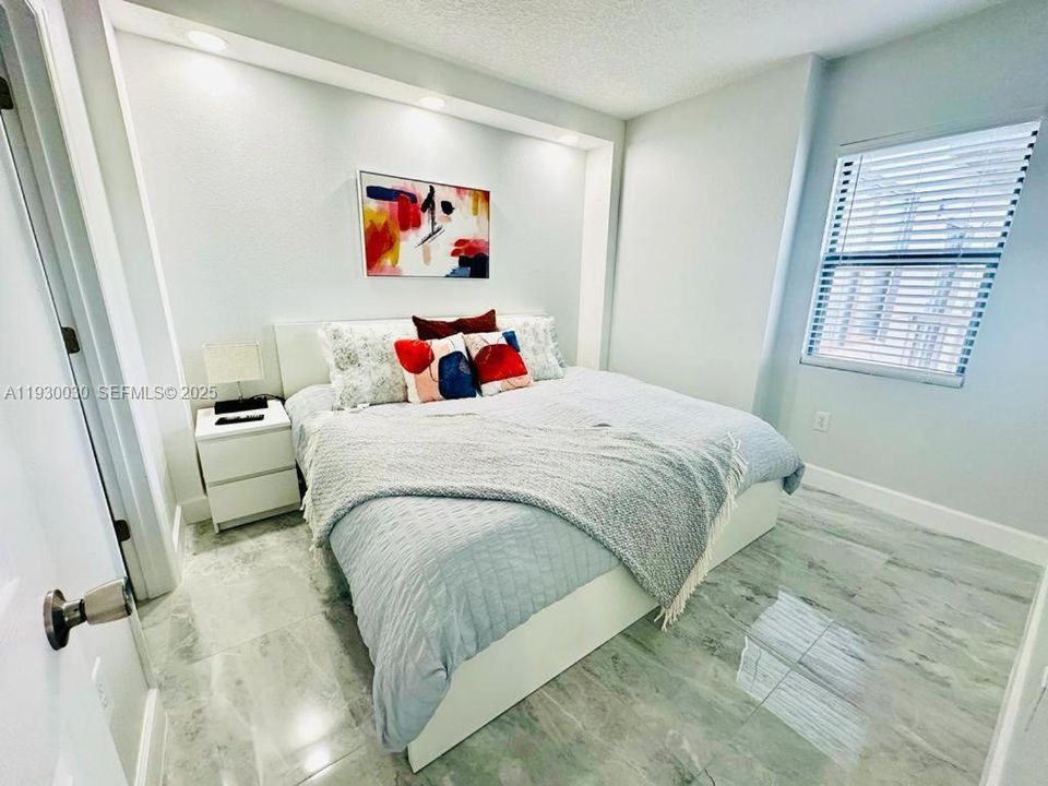 En Venta: $265,000 (2 camas, 2 baños, 0 Pies cuadrados)