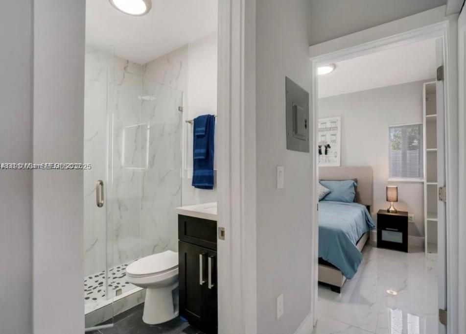 En Renta: $2,400 (2 camas, 1 baños, 1436 Pies cuadrados)