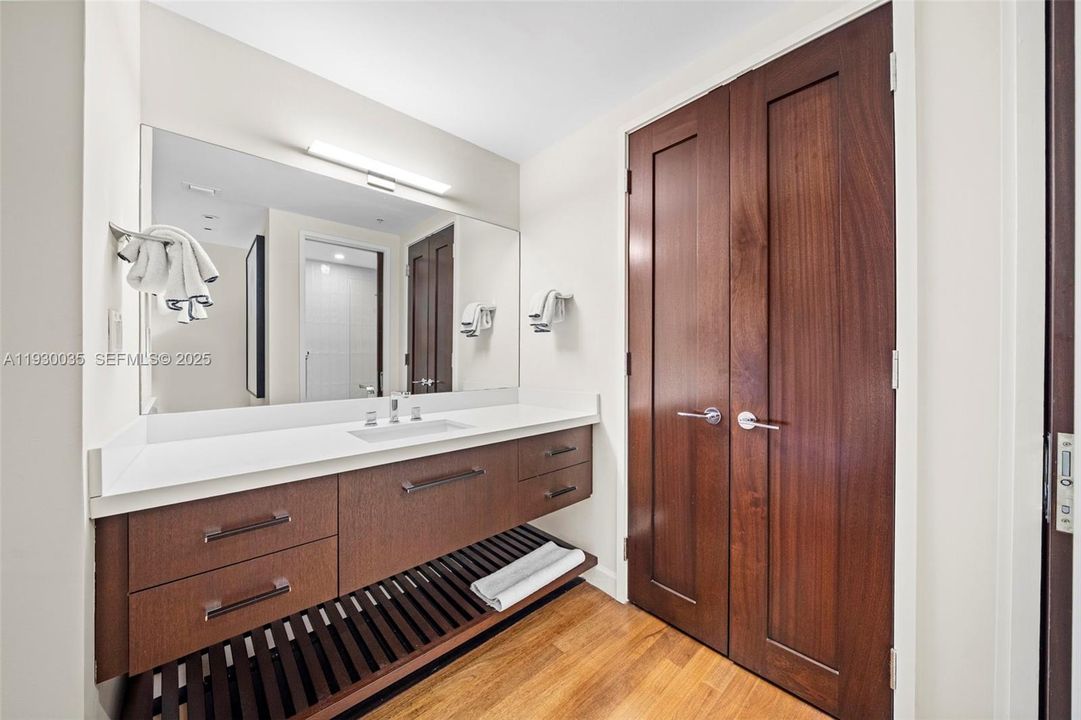 En Venta: $4,500,000 (2 camas, 2 baños, 1912 Pies cuadrados)