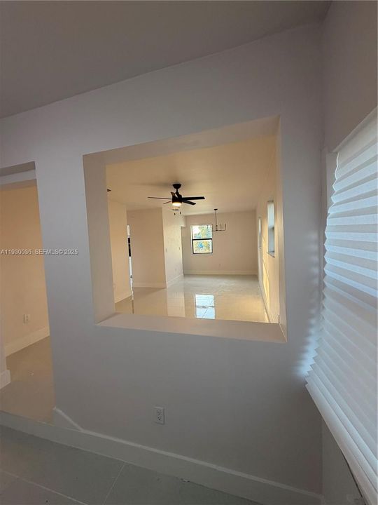 待售: $384,900 (3 贝兹, 1 浴室, 1048 平方英尺)