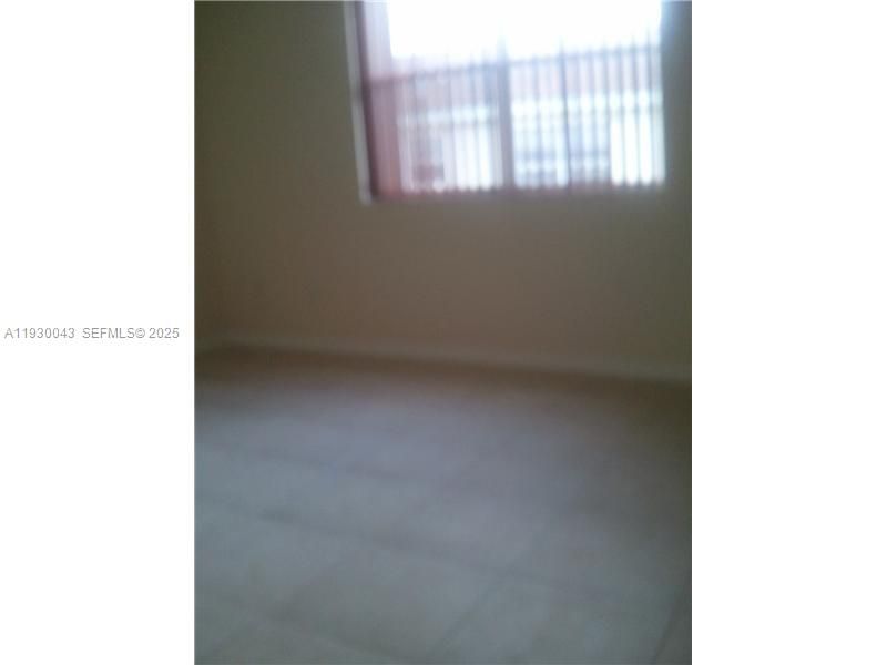 В аренду: $2,350 (3 спален, 3 ванн, 1428 Квадратных фут)