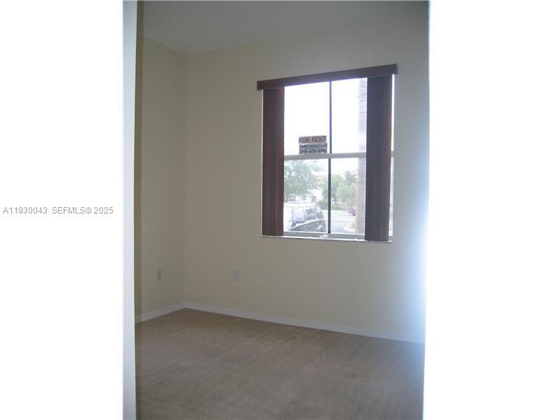 В аренду: $2,350 (3 спален, 3 ванн, 1428 Квадратных фут)