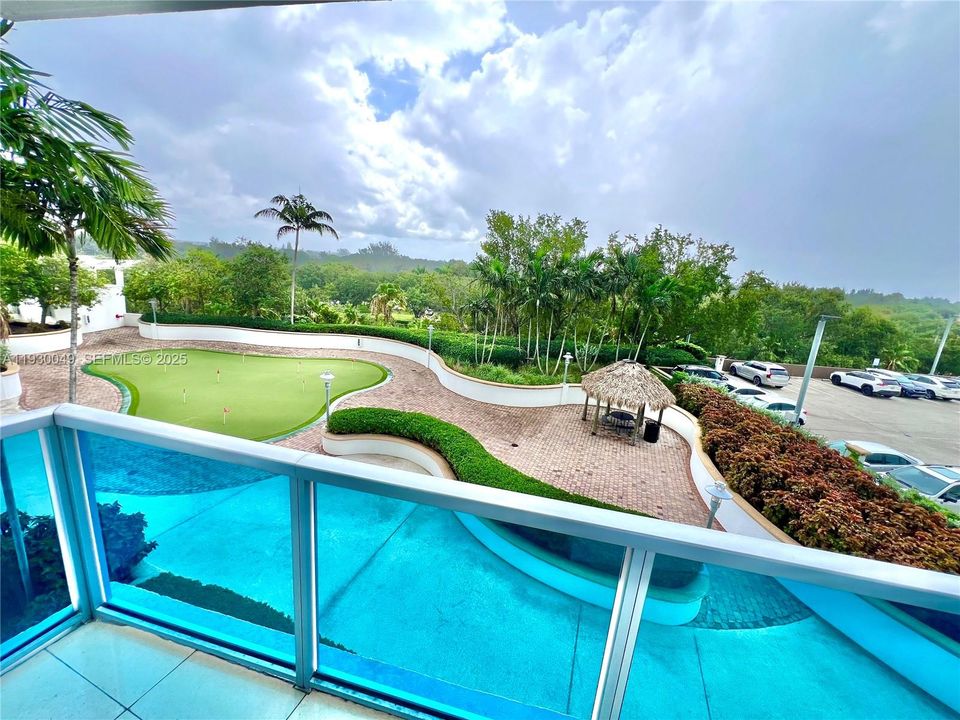 For Sale: $380,000 (3 beds, 2 baths, 1271 Square Feet)