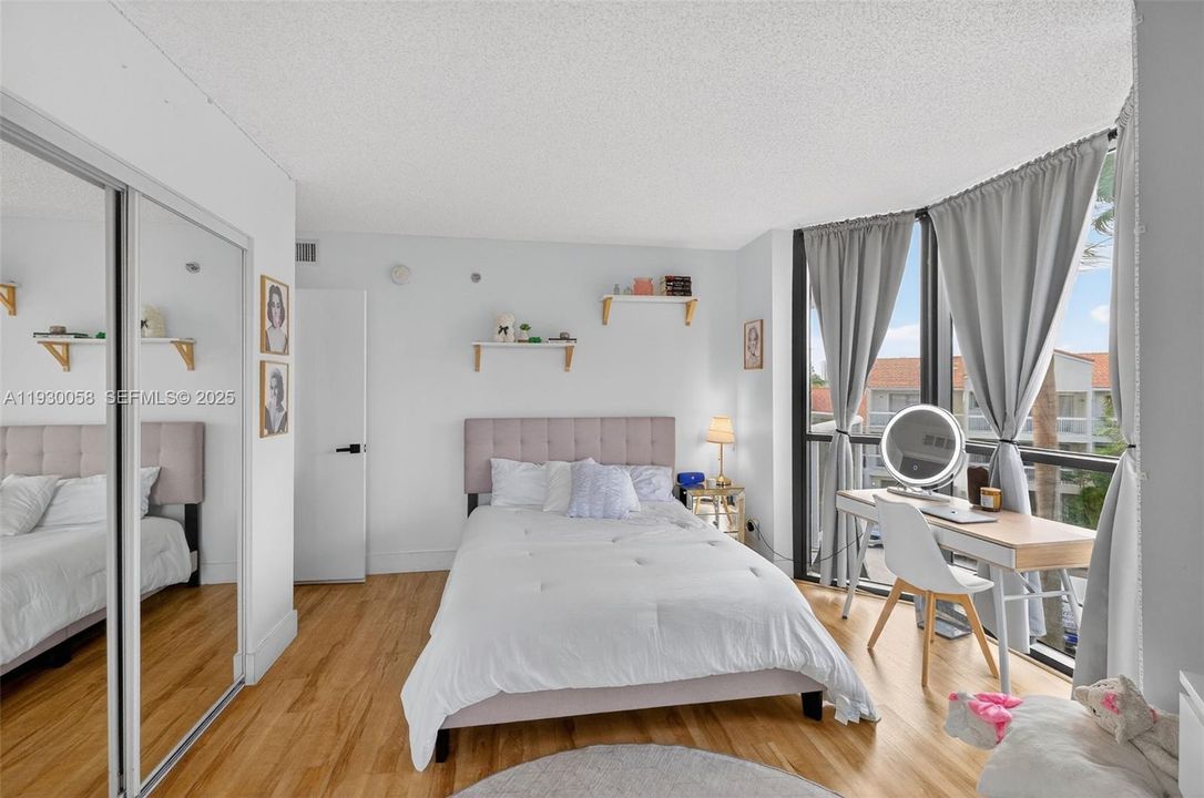 На продажу: $635,000 (3 спален, 2 ванн, 1820 Квадратных фут)