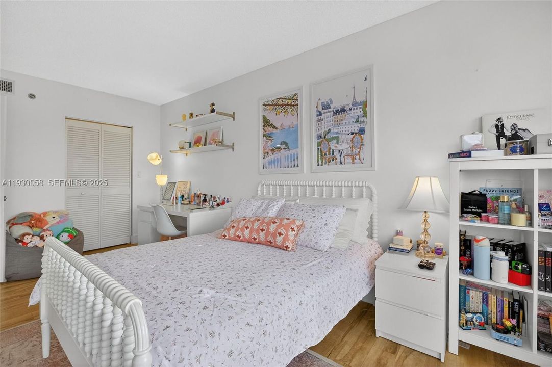 На продажу: $635,000 (3 спален, 2 ванн, 1820 Квадратных фут)