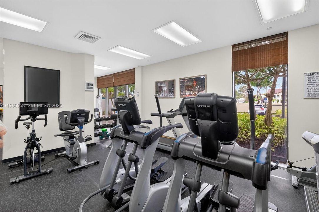 На продажу: $635,000 (3 спален, 2 ванн, 1820 Квадратных фут)