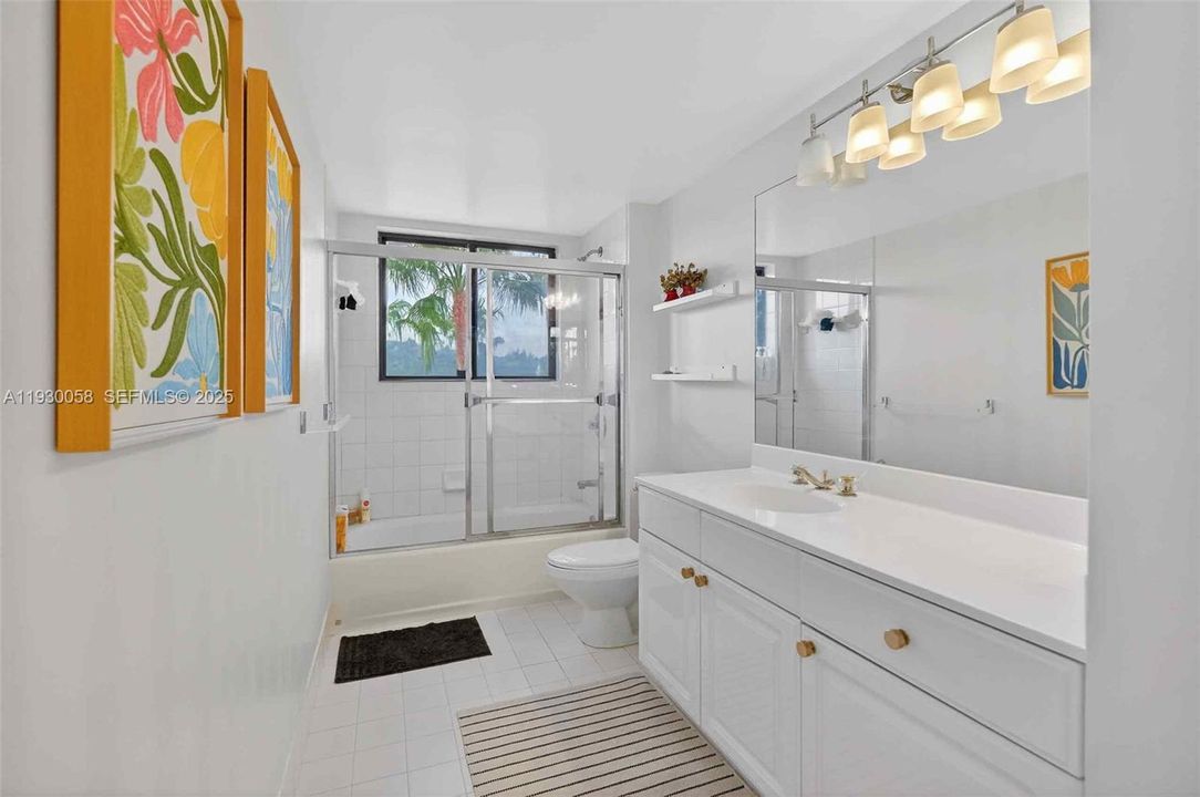 На продажу: $635,000 (3 спален, 2 ванн, 1820 Квадратных фут)