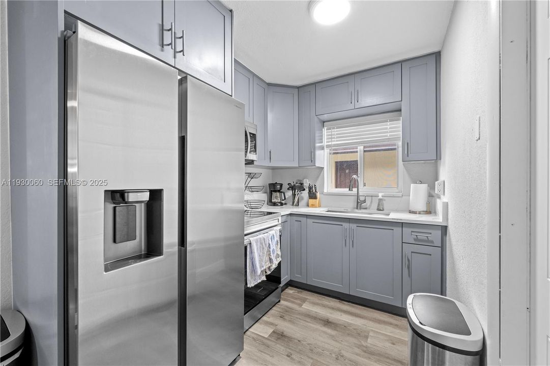 En Renta: $2,395 (1 camas, 1 baños, 2344 Pies cuadrados)