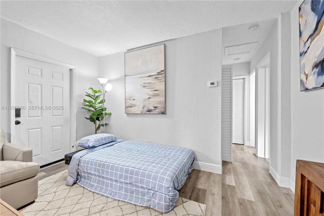 En Renta: $2,395 (1 camas, 1 baños, 2344 Pies cuadrados)