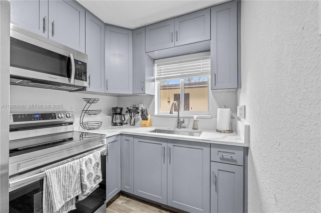 En Renta: $2,395 (1 camas, 1 baños, 2344 Pies cuadrados)