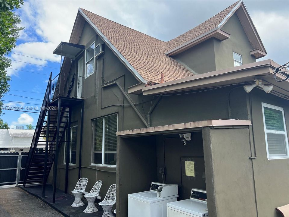 待售: $1,900,000 (0 贝兹, 0 浴室, 3051 平方英尺)