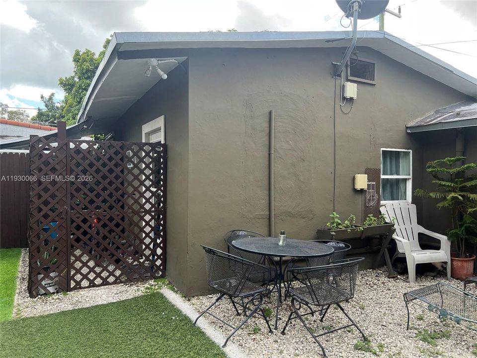 待售: $1,900,000 (0 贝兹, 0 浴室, 3051 平方英尺)