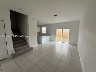 For Rent: $2,600 (3 beds, 2 baths, 1483 Square Feet)