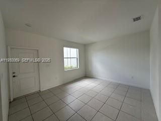 For Rent: $2,600 (3 beds, 2 baths, 1483 Square Feet)