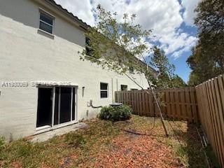 For Rent: $2,600 (3 beds, 2 baths, 1483 Square Feet)