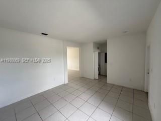 For Rent: $2,600 (3 beds, 2 baths, 1483 Square Feet)