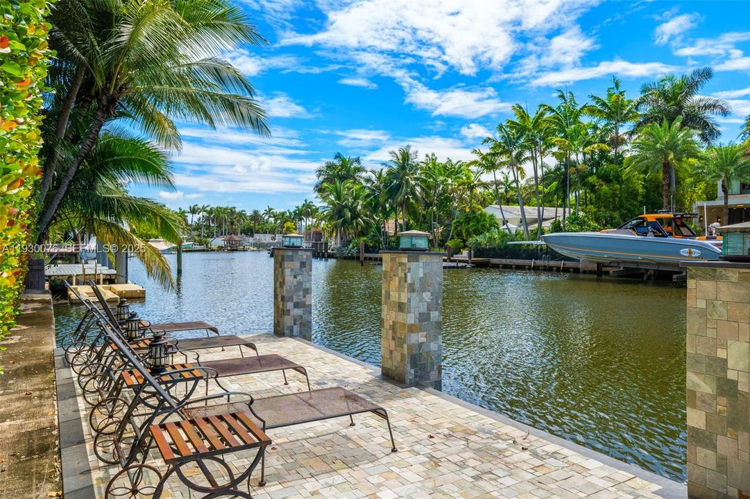 待售: $25,000,000 (6 贝兹, 6 浴室, 5562 平方英尺)