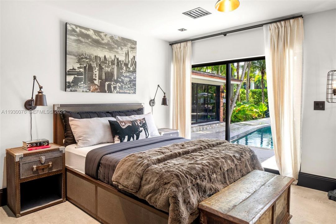 待售: $25,000,000 (6 贝兹, 6 浴室, 5562 平方英尺)