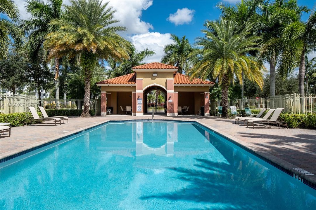 En Renta: $2,900 (3 camas, 2 baños, 1396 Pies cuadrados)