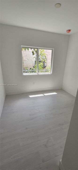 For Rent: $4,000 (4 beds, 2 baths, 1635 Square Feet)