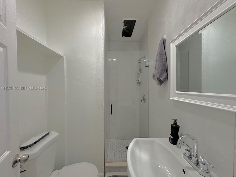 En Renta: $3,800 (4 camas, 2 baños, 1726 Pies cuadrados)