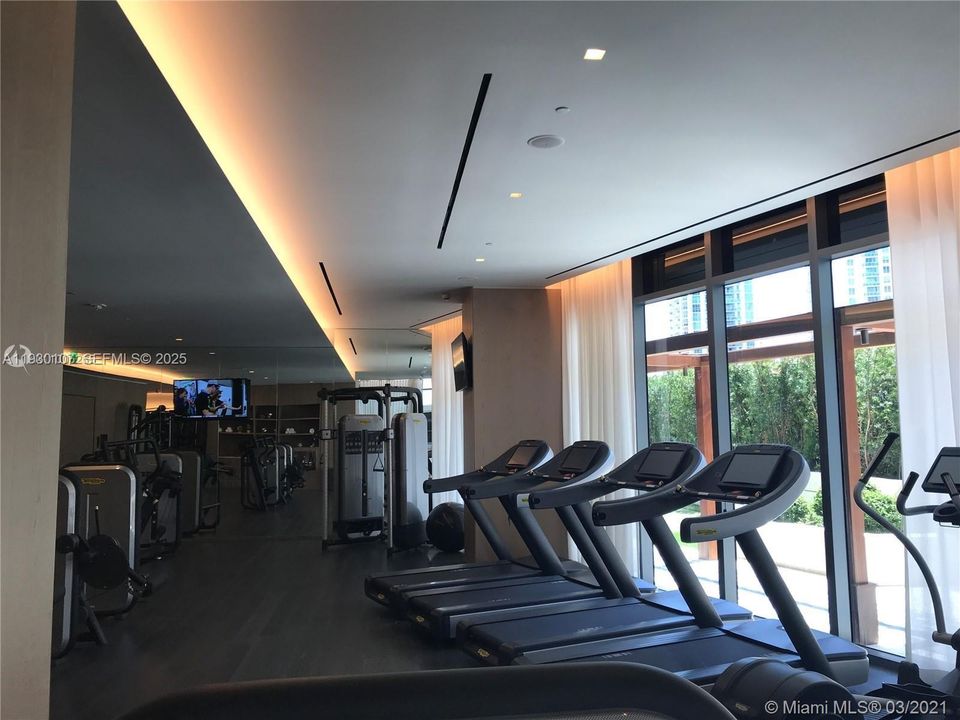 En Renta: $4,500 (1 camas, 2 baños, 838 Pies cuadrados)