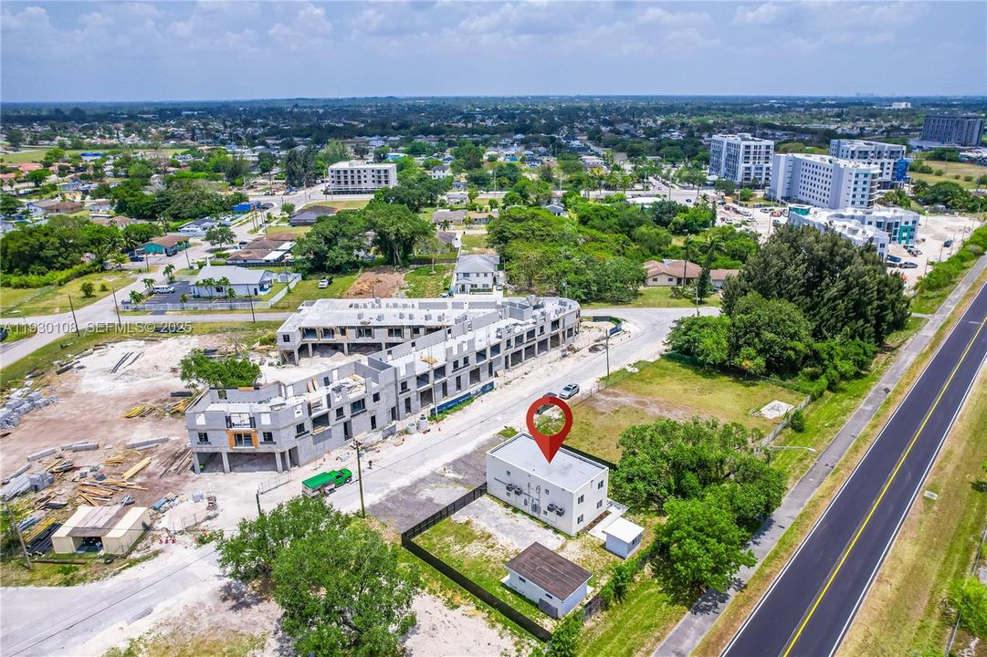 For Rent: $2,000 (2 beds, 1 baths, 1500 Square Feet)