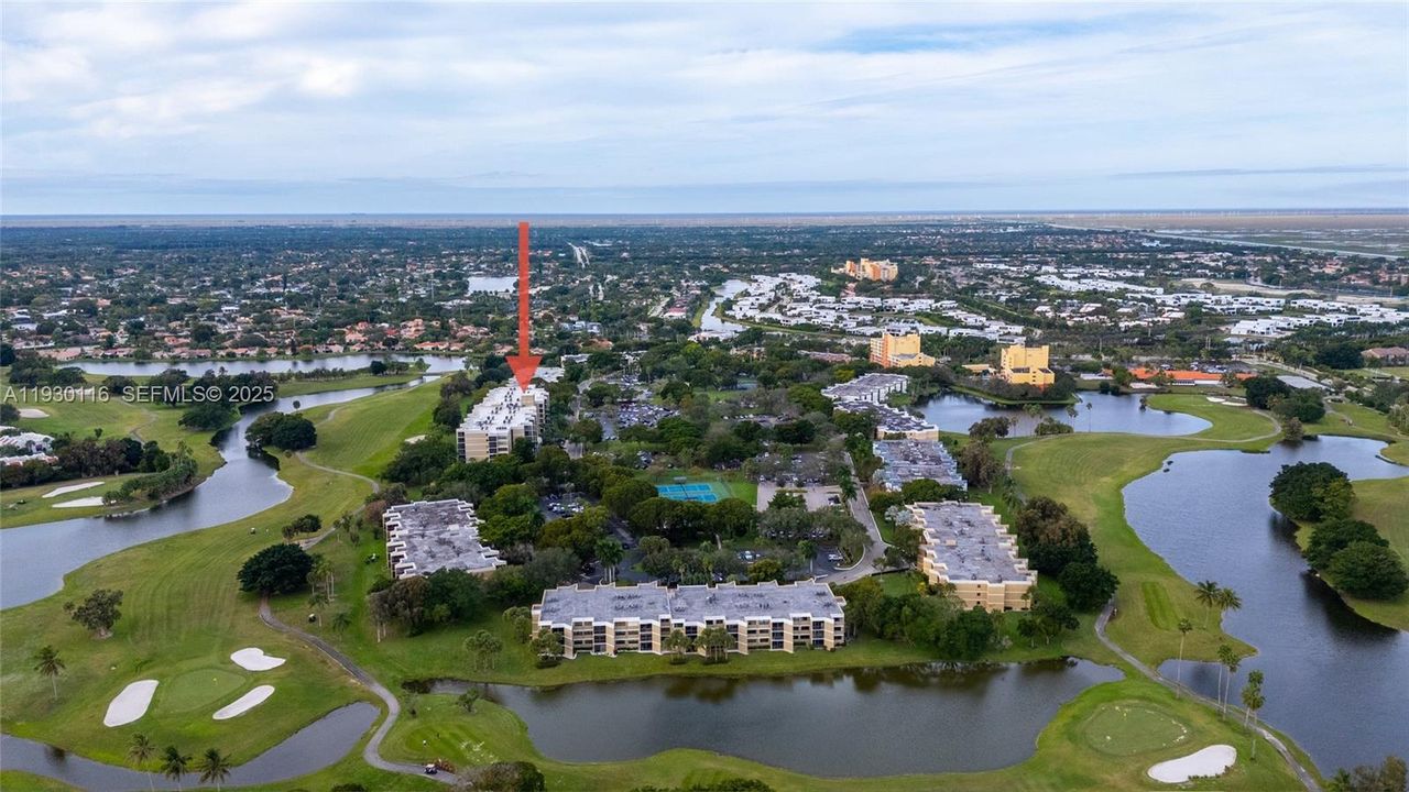 En Venta: $325,000 (2 camas, 2 baños, 1273 Pies cuadrados)