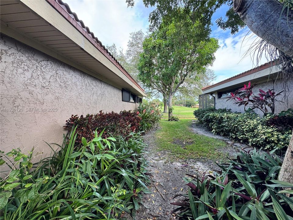 待售: $399,000 (3 贝兹, 2 浴室, 2020 平方英尺)