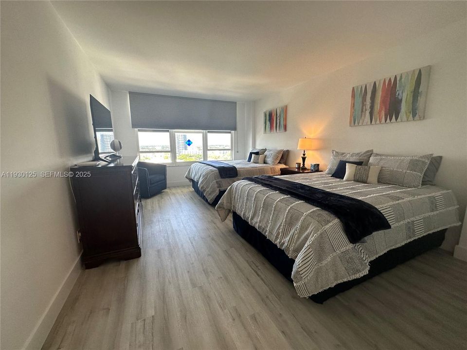 En Venta: $540,000 (2 camas, 2 baños, 1333 Pies cuadrados)