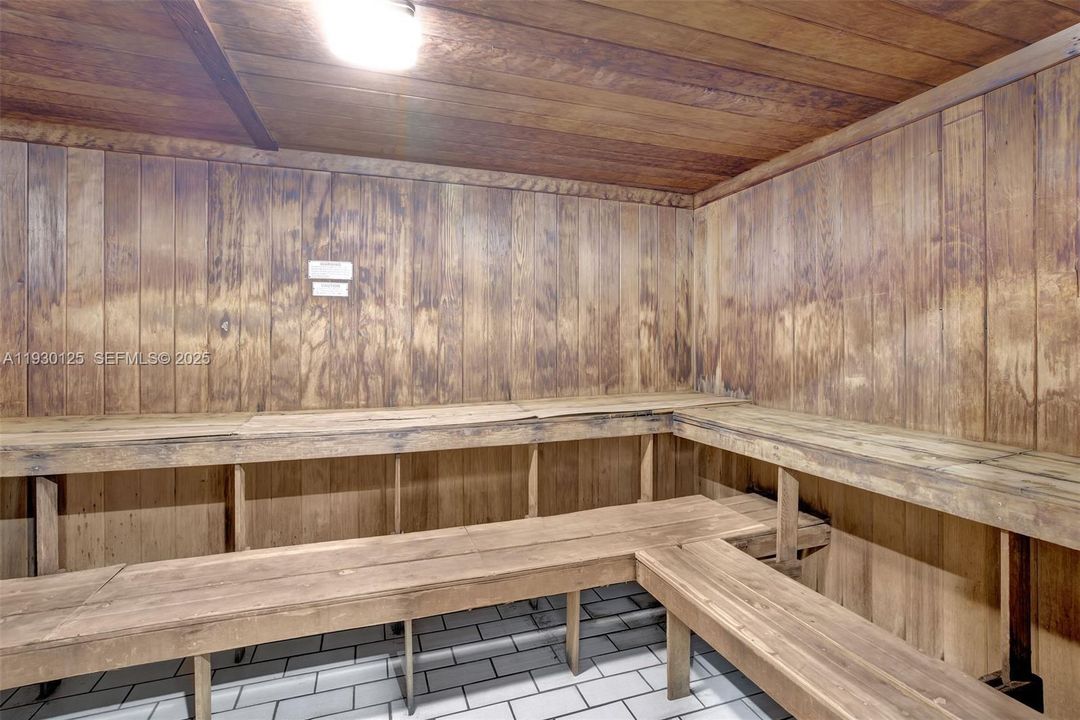 En Venta: $540,000 (2 camas, 2 baños, 1333 Pies cuadrados)