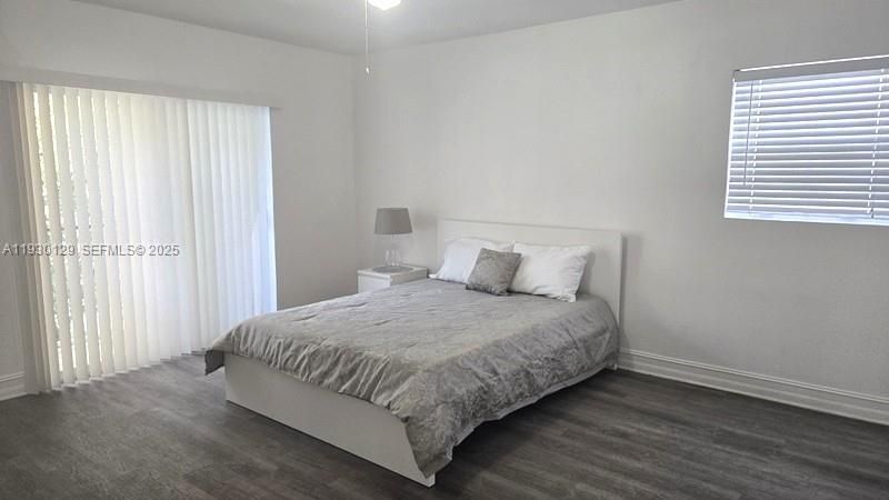 For Rent: $2,400 (2 beds, 2 baths, 1250 Square Feet)