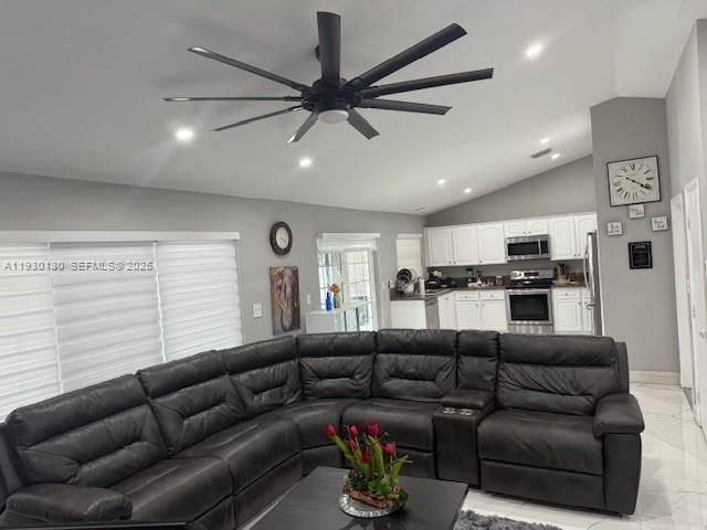 For Sale: $600,000 (3 beds, 2 baths, 1370 Square Feet)