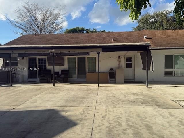 For Sale: $600,000 (3 beds, 2 baths, 1370 Square Feet)