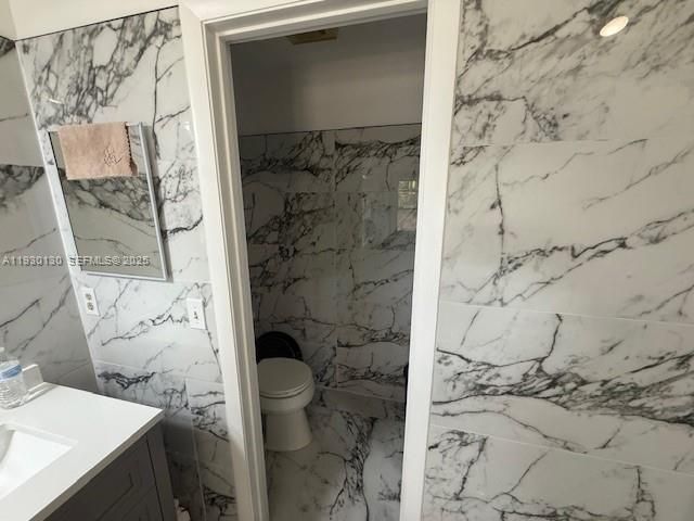 For Sale: $600,000 (3 beds, 2 baths, 1370 Square Feet)