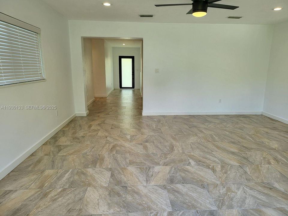 For Rent: $4,500 (3 beds, 2 baths, 1644 Square Feet)