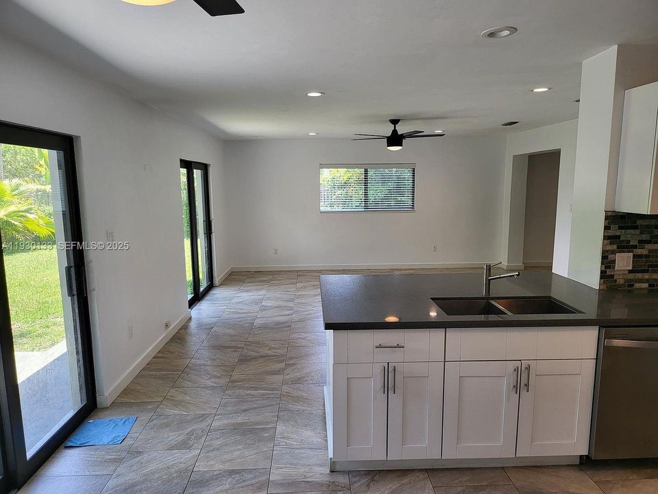 For Rent: $4,500 (3 beds, 2 baths, 1644 Square Feet)