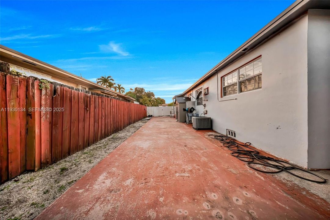 En Venta: $860,000 (0 camas, 0 baños, 1629 Pies cuadrados)