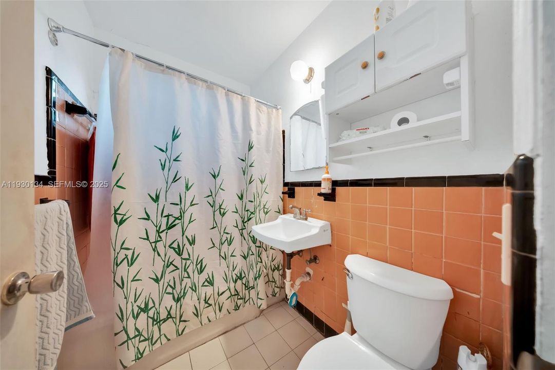 En Venta: $860,000 (0 camas, 0 baños, 1629 Pies cuadrados)