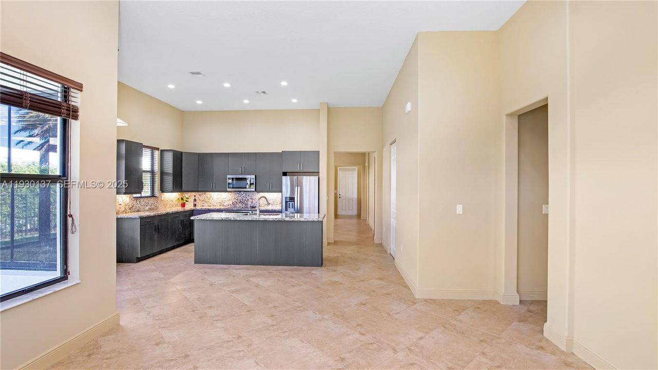 For Rent: $5,700 (4 beds, 3 baths, 2320 Square Feet)