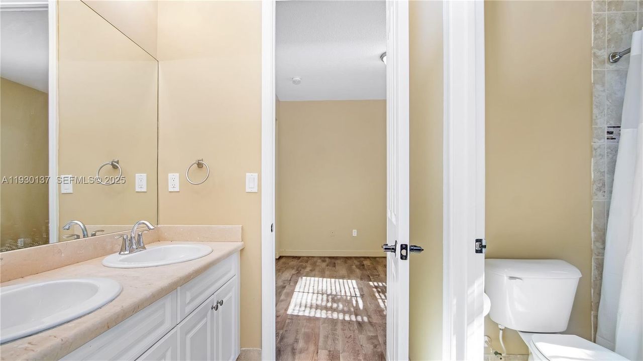 For Rent: $5,700 (4 beds, 3 baths, 2320 Square Feet)