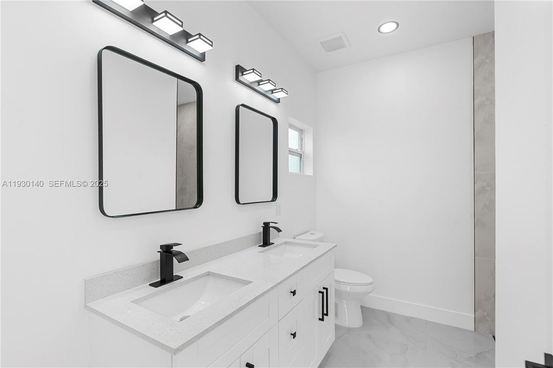 En Renta: $2,050 (3 camas, 2 baños, 0 Pies cuadrados)