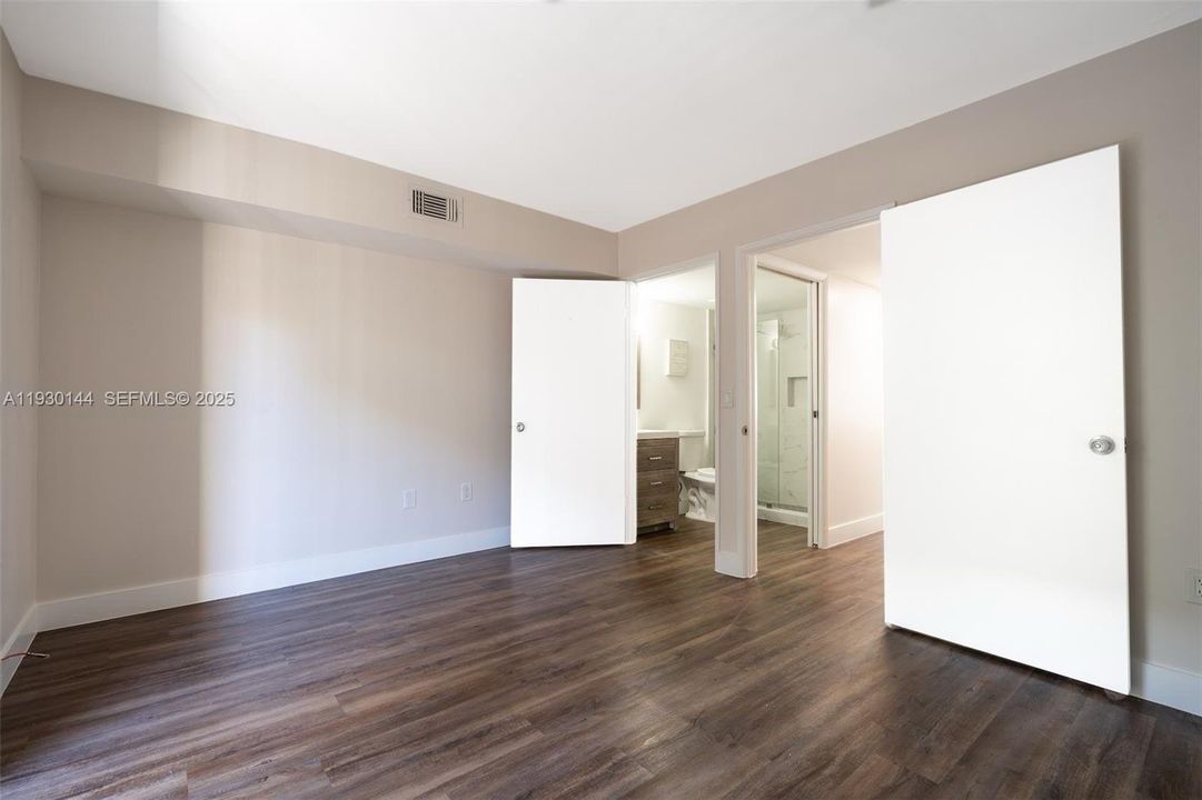 En Renta: $2,950 (3 camas, 2 baños, 1270 Pies cuadrados)