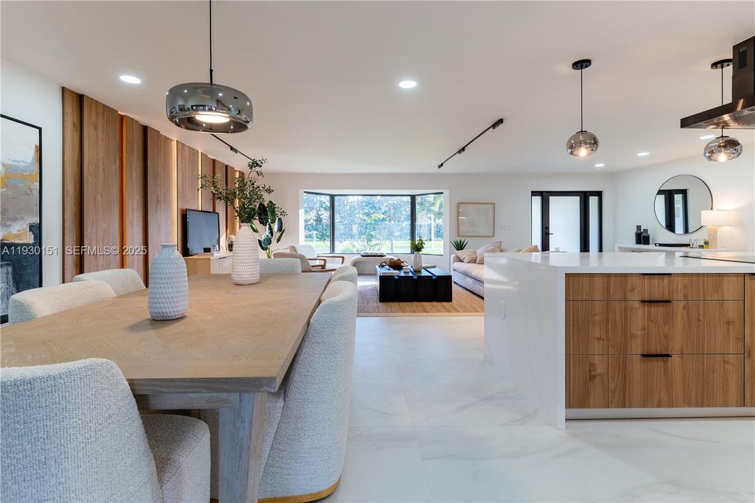 For Sale: $1,695,000 (3 beds, 3 baths, 2323 Square Feet)