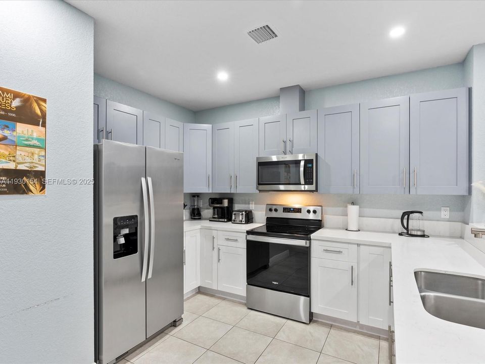 For Sale: $1,150,000 (0 beds, 0 baths, 2504 Square Feet)