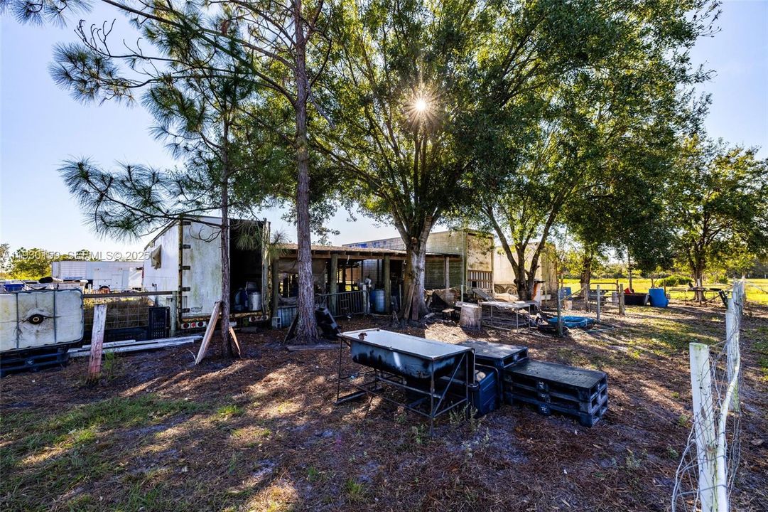 En Venta: $690,000 (3 camas, 2 baños, 2098 Pies cuadrados)