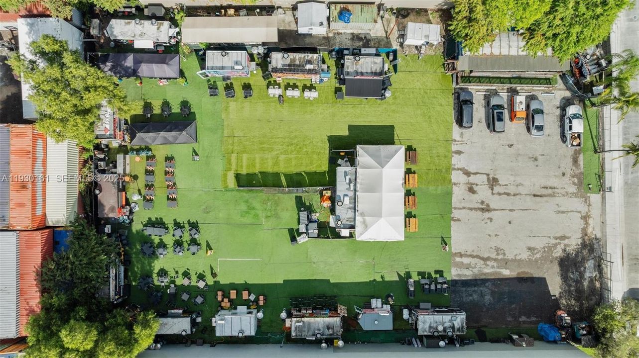 出租: $30,000 (0 贝兹, 0 浴室, 0 平方英尺)