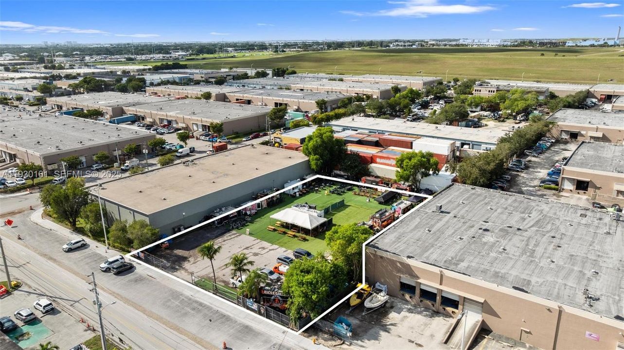 出租: $30,000 (0 贝兹, 0 浴室, 0 平方英尺)